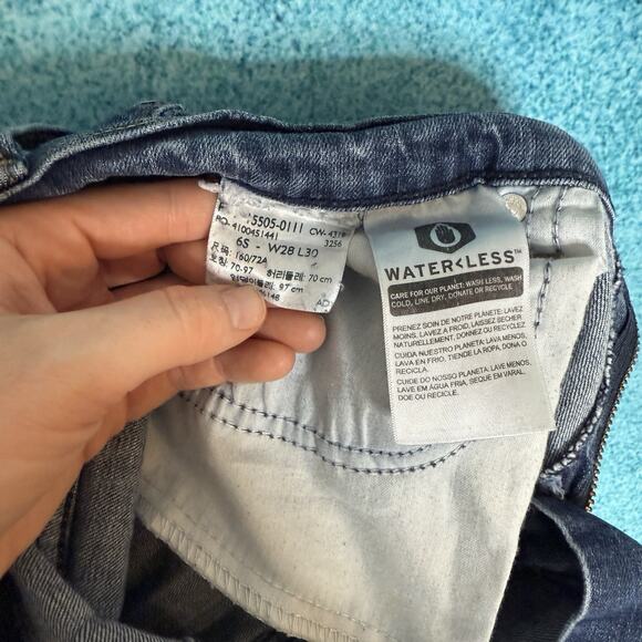 Levi's 505 Jeans Women's Size 28x30 Blue Denim Mid Rise Straight Leg - Picture 10 of 14